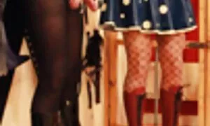 Мастурбація у ванній кімнаті онлайн порно відео