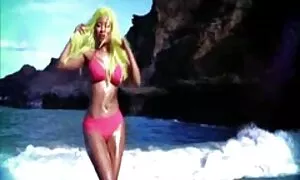 Блондинка хоче стати моделлю. секс відео безплатно