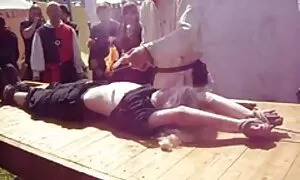 Біла жінка під час масажу скачати порно відео на телефон у масажиста
